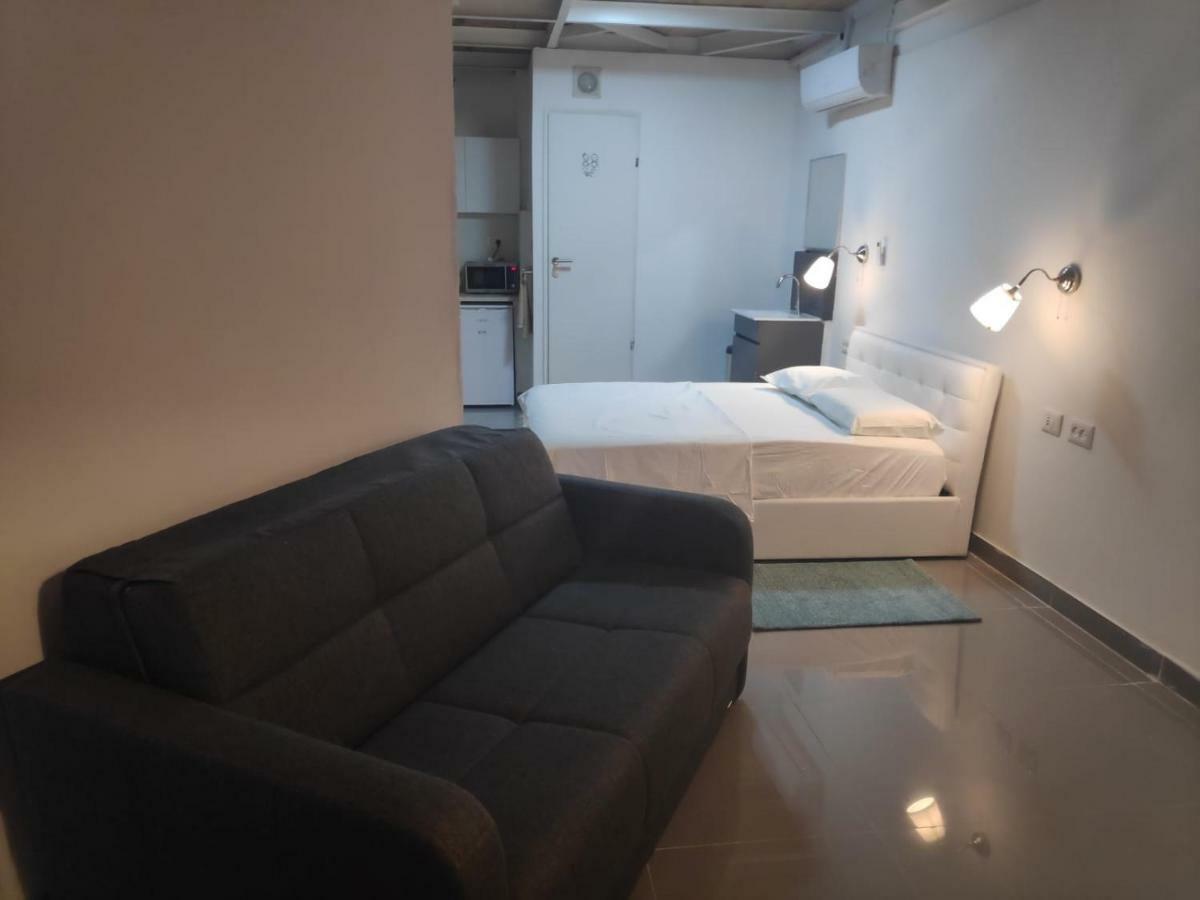 Agas Holiday Apartments - Gai Boutique Тиверіада Екстер'єр фото